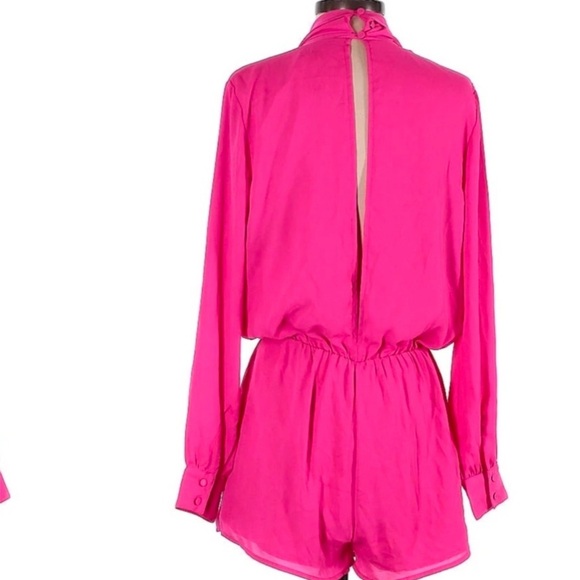 Revolve Superdown Kaycie Drape Neck Romper in Hot Pink elastic waist NWT - Picture 5 of 9